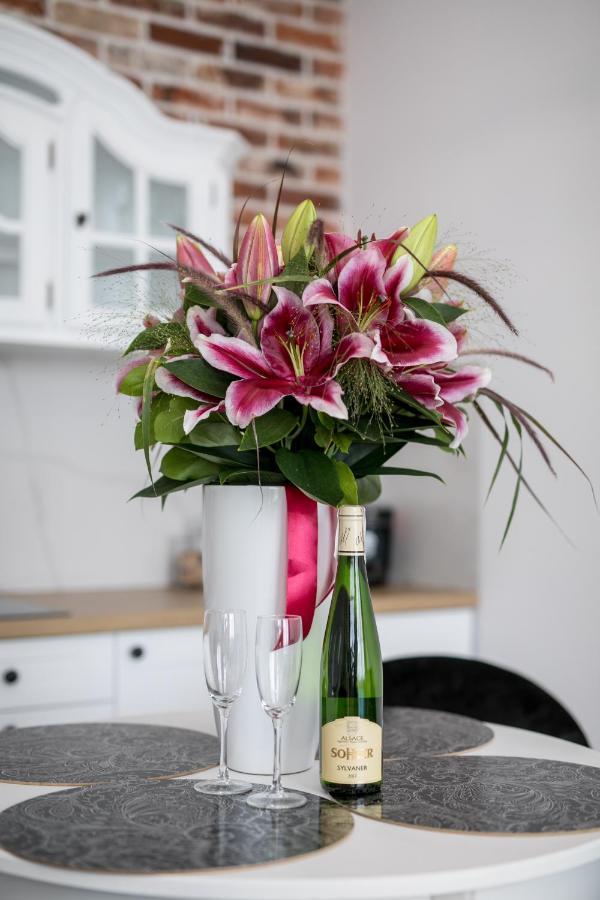 Apartament Royal Blue Ustka Apartment ภายนอก รูปภาพ