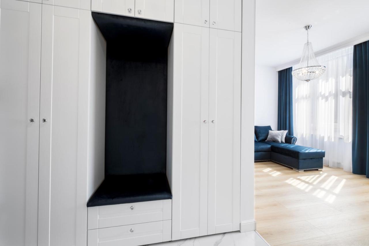 Apartament Royal Blue Ustka Apartment ภายนอก รูปภาพ